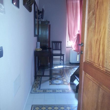 La Corte Di Lucina Terralba Ruang foto