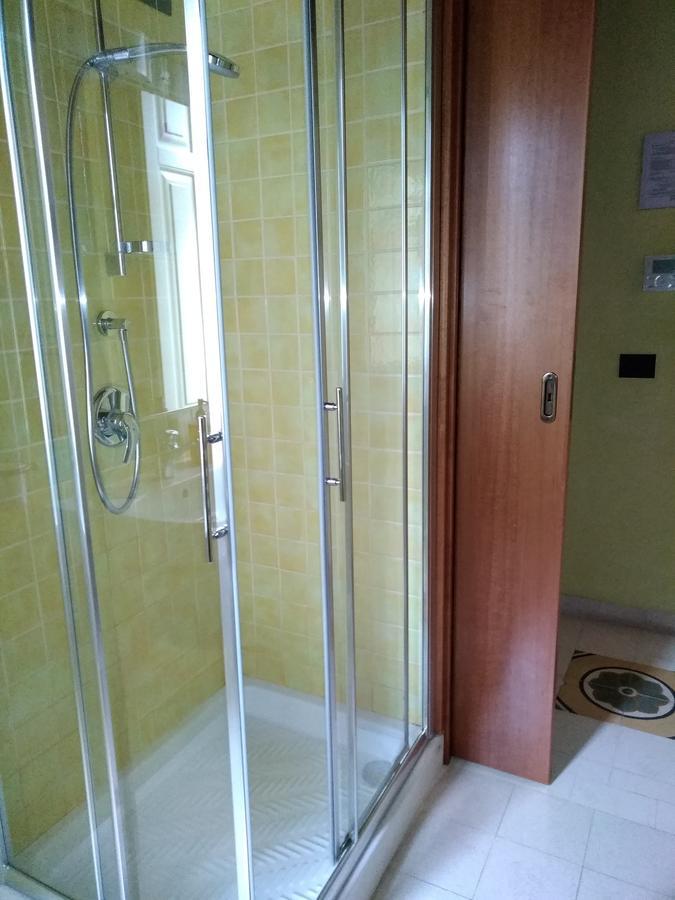 La Corte Di Lucina Terralba Bagian luar foto