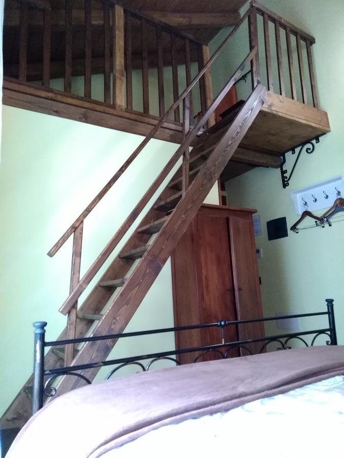 La Corte Di Lucina Terralba Bagian luar foto